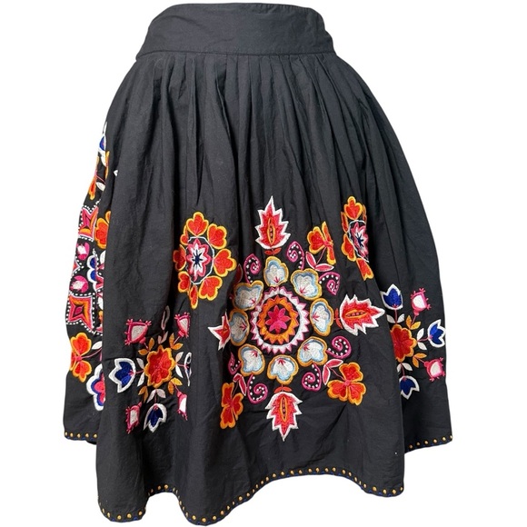 French Connection Black Twirl A-line Skirt Pleated Embroidered Vibrant Women’s 2 - Picture 2 of 8